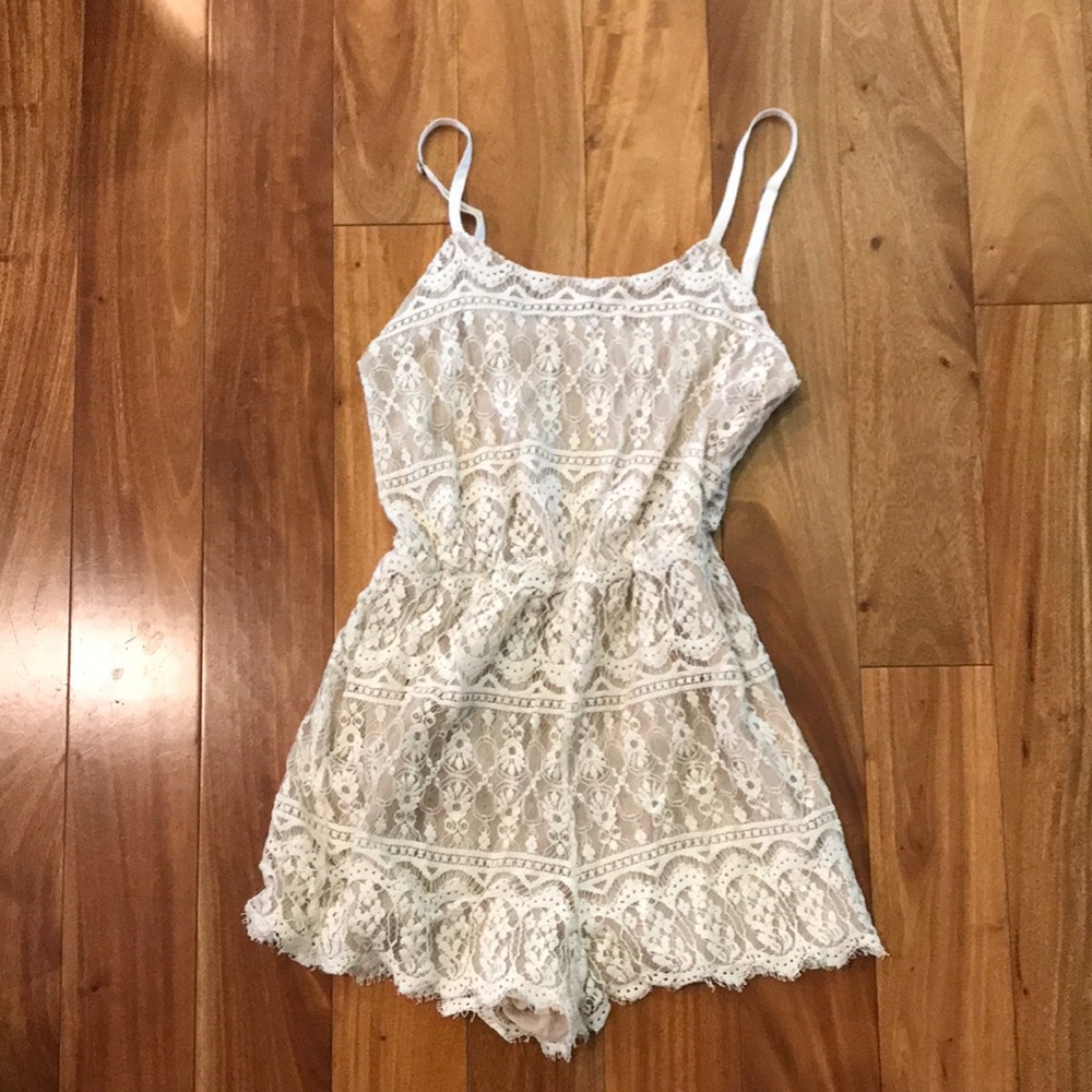 Alice and Olivia size 4 Romper